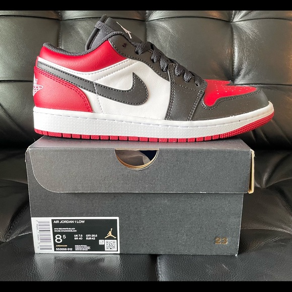 Jordan Other - NEW Nike Air Jordan 1 Low Bred Toe Chicago Red Black (Size US Men's)